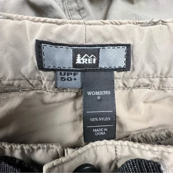 Vintage REI Sahara Convertible Pants Womens 8 Beige Canvas Cargo Hiking - Picture 10 of 12